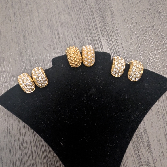 ✨ Vintage E. Pearl Signed Hugger Earrings – Lot of 3 Pairs - Picture 10 of 12